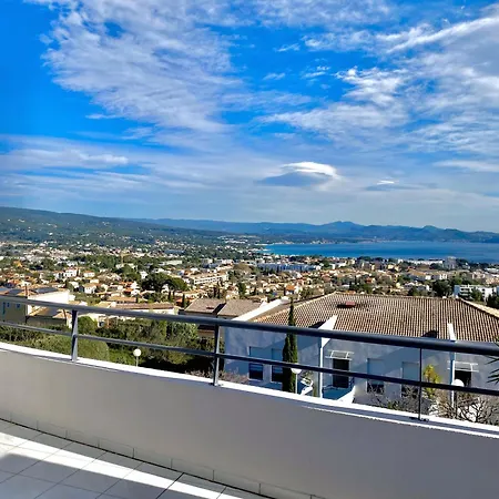 아파트 Sea View Classe 3 Etoiles Climatise Terrasse Vue Parking By Laconciergerie13